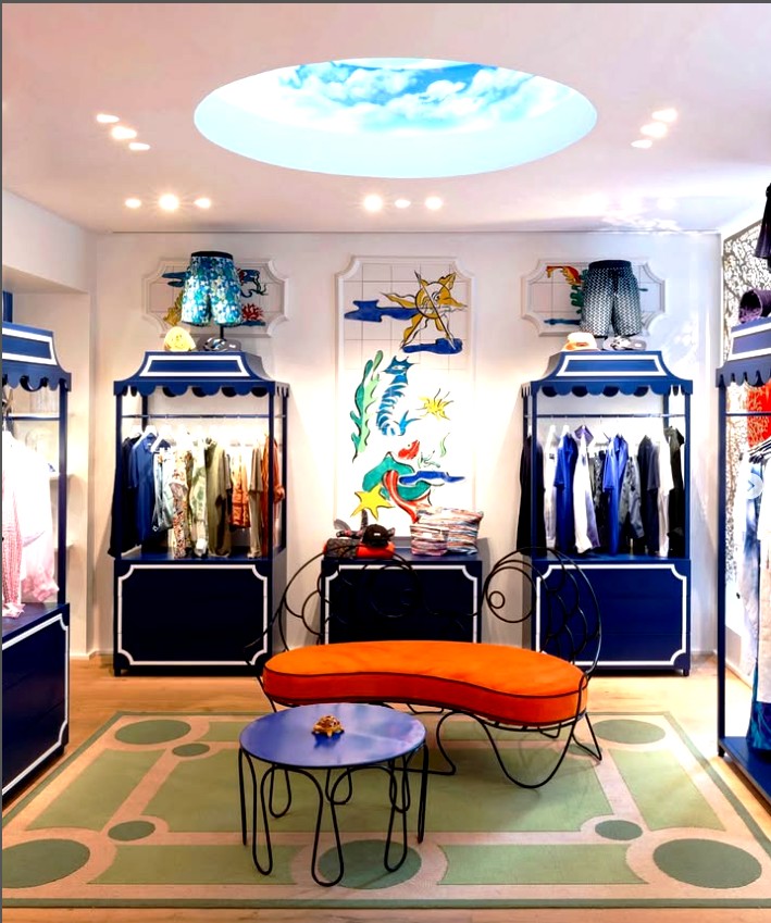 Boutique Villebrequin rue de la Paix à Paris pour Vincent Darré